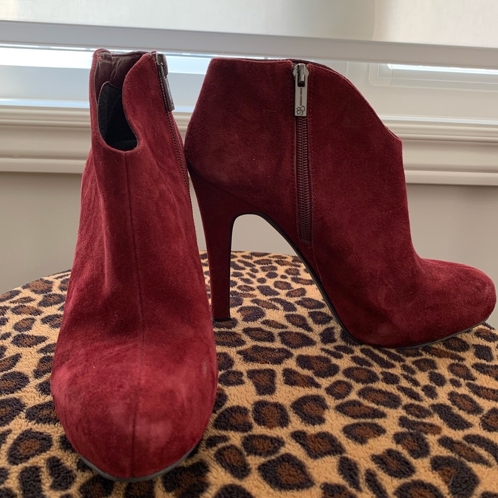 Jessica Simpson ankle booties